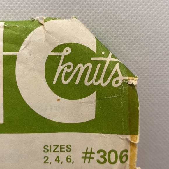 Basic Knits 306 Sewing Pattern Girls One & Two Piece Bathing Suit Size 2-6 Uncut - Picture 3 of 8